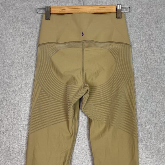 Fanka Beige Body Sculpt 7/8 Reversible Leggings Size Small - Picture 5 of 16